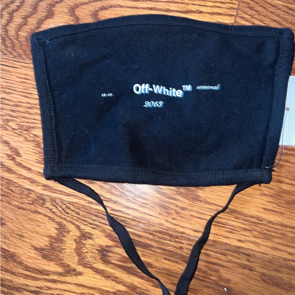 Off-White Face Mask - Picture 6 of 7